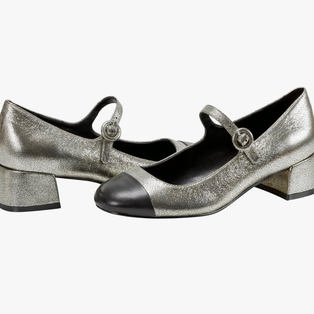 Marc Fisher LTD Women's Marla Pump Gold and Black Women’s Size 6 Girls Size 4.5